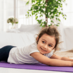 cómo aplicar el yoga infantil en el aula